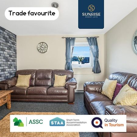 The Law, Has 4 Rooms With Tvs, 2 Bathrooms, Central, Free Parking, Fully Equipped, Contractor And Trades Favourite, 5 Mins To Centre - Long Stays, Invoice And Reduced Price Are Only Via Sunrise Short Lets Dundee Buitenkant foto